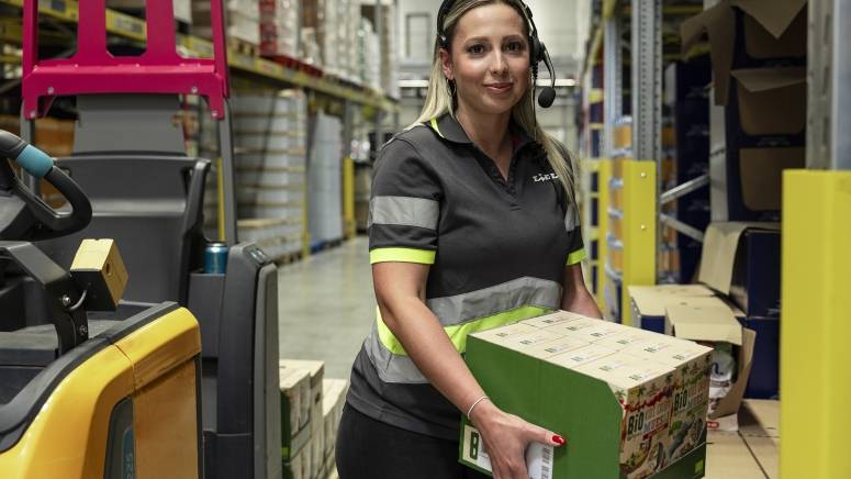 Betrieb_AGM_R2_4249_LIDL_144